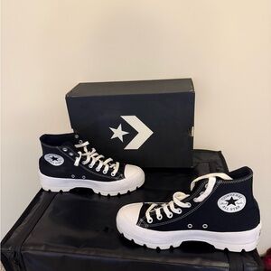 Size 9 - Converse Chuck Taylor All Star Lugged High Black W